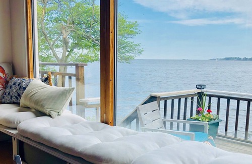 Beverly House | Rare Oceanfront Home in Beautiful Beverly Cove
