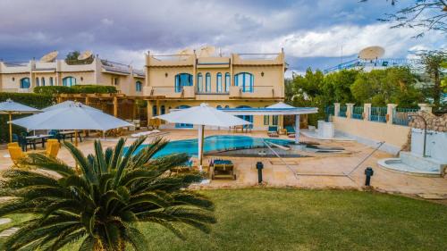 El Hadaba House | Experience Ras Katy with Breathtaking Sunset Views