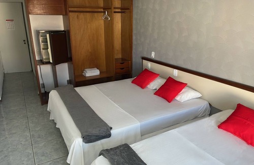Praia Rasa Hotel | RASA HOTEL: Family-Friendly Stay with Pool & Breakfast