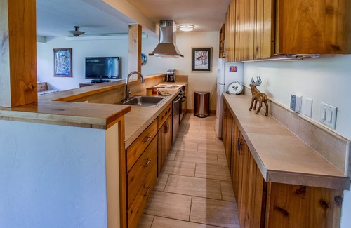 Moose Wilson Road Condo | Discover RASPBERRY MOOSE: KING BED Retreat with Hot Tub