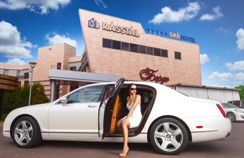 Naberezhnye Chelny Hotel | Relax at Rasstal Spa Hotel: 5-Star Comfort Awaits You