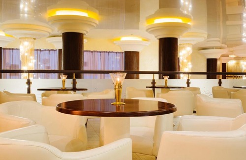 Naberezhnye Chelny Hotel | Relax at Rasstal Spa Hotel: 5-Star Comfort Awaits You