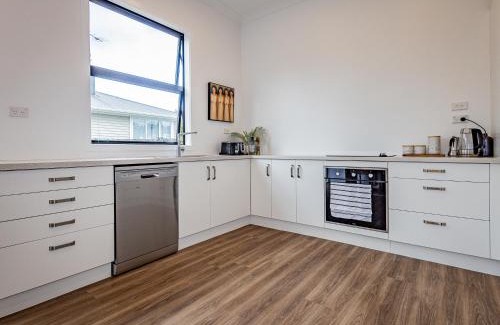 Ohakune House | Pet-Friendly Rata Retreat: A Perfect Family Getaway