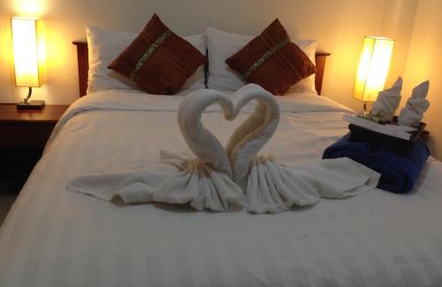 Bang Sare Apartment | Beautiful Ratchy Condo: Oceanfront Escape with Pool Access