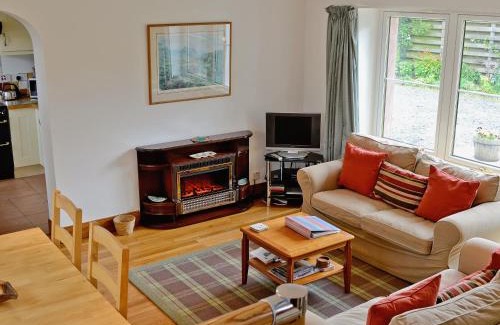 Comrie House | Discover Rathlin Coach House: 4-Star Family-Friendly Retreat