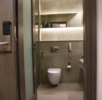 Teynampet Hotel | Comfortable RATHNA RESIDENCY near US Consulate with Breakfast