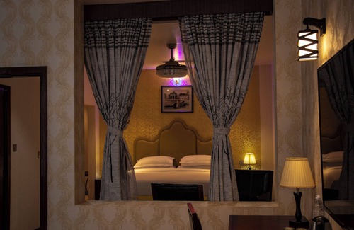 Biratnagar Hotel | RATNA HOTEL