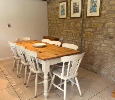 Towcester House | Pet-Friendly Retreat at Tove Valley Cottages Awaits You