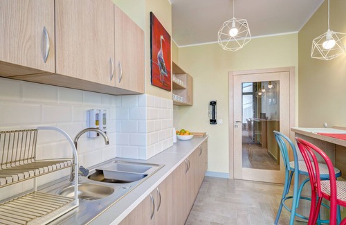Oliwa Bed & Breakfast | Top-Rated Ratusz B&B with Kitchen & Breakfast Included