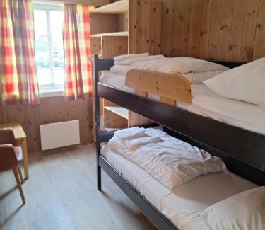 Lom Hotel | Cozy Raubergstulen Fjellstue with Hot Tub & Breakfast