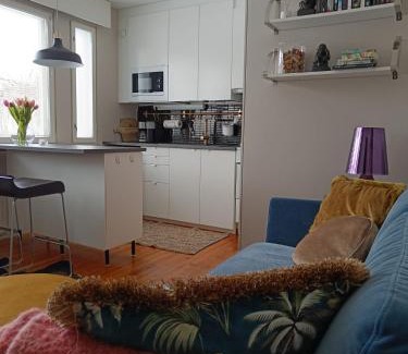Mikkeli Apartment | Tranquil 2-Bedroom Retreat with Ocean View in Urpolassa
