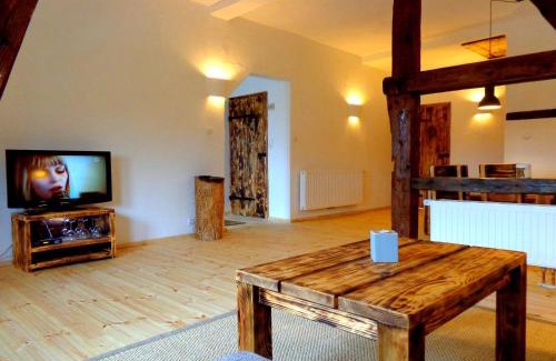 Horne Apartment | Child-Friendly Retreat at Rauszeit-Balje with 8.8 Rating