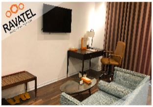 Bac Giang Hotel | Ravatel Home Bac Giang: Exceptional Stay with Pool & Hot Tub