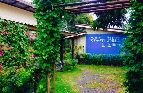 Ko Lanta House | Raven Blue: Oceanfront Retreat with High Guest Ratings