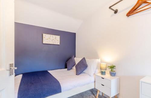 Barnard Castle House | Raven Cottage: Guest Rated 9.5, Pet and Child Friendly Retreat
