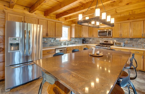 Winfield Cove Cabin | Explore Raven's Roost - Mountain Cabin with Pool & Kitchen