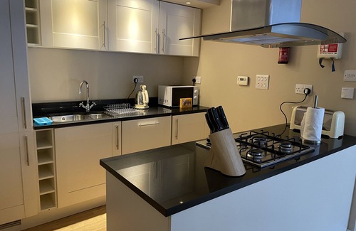 Fort Augustus Apartment | Raven Wing 11: Top-Rated Highland Club with Pool & Kitchen