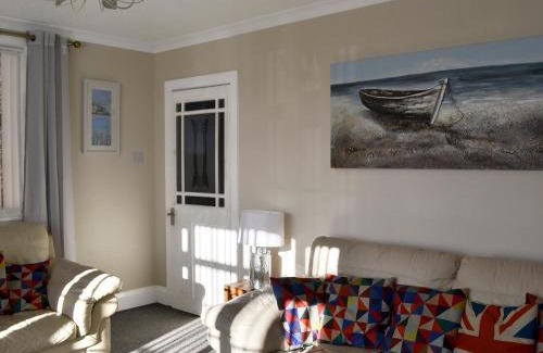 Anderby Creek House | Discover Ravenna: 4-Star Pet-Friendly Retreat for Families