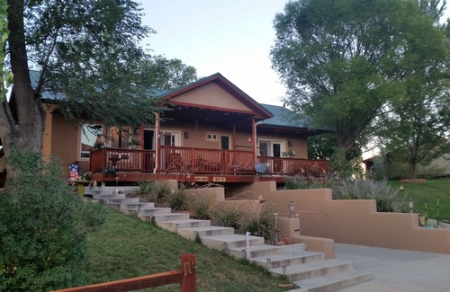 Cortez Apartment | Rated 10/10: Ravensnest Bears Den Studio with Lake View