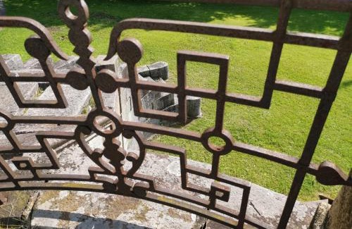 Kose House | Discover Ravila Manor: Family-Friendly Escape with Breakfast