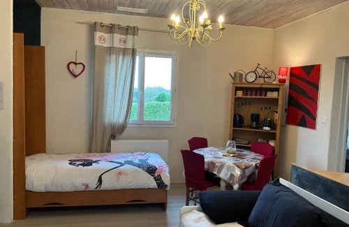 Saint Sever Apartment | Charming RavissantT2 with Ocean View and Patio Access