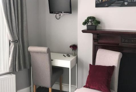 Holland Park Hotel | Discover Family-Friendly Comfort at Ravna Gora Hotel