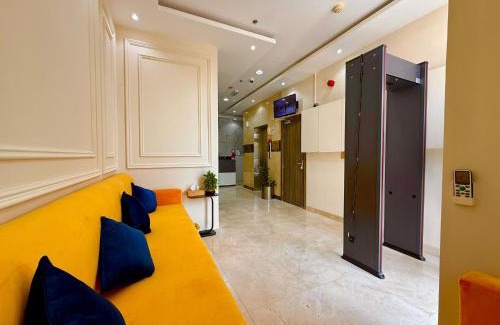 Al Muntazah Hotel | Discover Rawda Hotel: Oceanfront Retreat with Pool Access