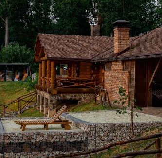 Serednye House | Relax at Ray Eco Resort - Family-Friendly Retreat Awaits