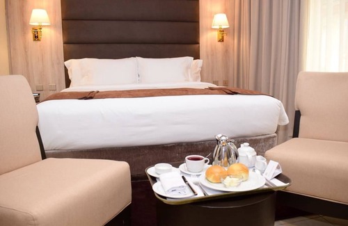 Port Harcourt Hotel | Discover Rayjok Hotel And Suites with Family-Friendly Amenities