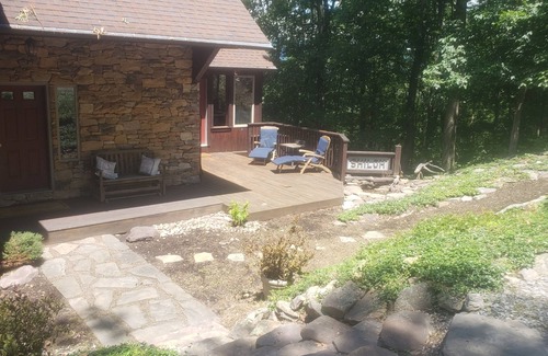 James Creek House | Raystown Roost: Lake View Retreat with Top Guest Ratings