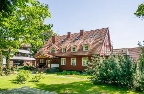 Palanga Hotel | Pet-Friendly Getaway at Raze with Restaurant & Breakfast