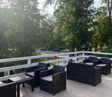 Palanga Hotel | Pet-Friendly Getaway at Raze with Restaurant & Breakfast