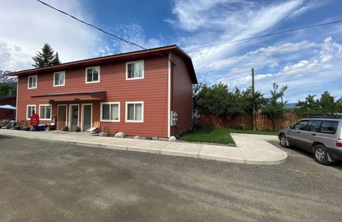 Joseph Condo | Discover Comfort in Our Stylish Condo Near Wallowa Lake