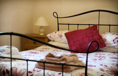 Rhyd-y-clafdy Apartment | Top-Rated Family and Pet-Friendly Stays at Dderwen