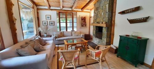Zapallar House | Idyllic Casa en Zapallar with Ocean View & Pet-Friendly Garden