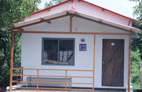 Maliya Hotel | Pet-Friendly RC Gir Resort with Breakfast for Families