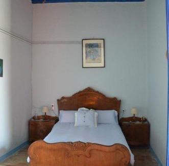 Pacs del Penedes Apartment | Discover RCP El Racó: Pet-Friendly Retreat with Top Ratings