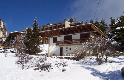 Pra Loup Ski Chalet | Pet-Friendly Rdc Chalet: Rated 9/10 for Family Comfort
