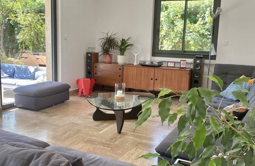 Sainte-Anne House | Rdj Villa de Charme: Family-Friendly Stay Near Beaches