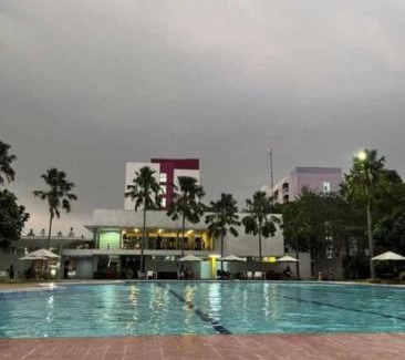 Tangerang Apartment | Family-Friendly RDTROOM with Pool Near Aeropolis
