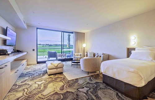 Ivanhoe East Hotel | Discover Reem Yarra Valley: Guest Rated 9.8 with Fantastic Amenities
