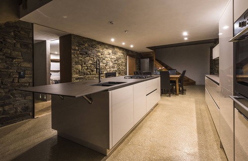 Weywertz House | Discover Re'source17: Nature-Inspired Design & Top Amenities