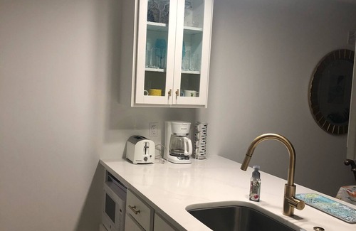 Diamond Beach Condo | Relaxing Resort Living Near Cape May with Ocean View