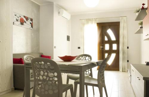 Lu Bagnu Bed & Breakfast | Pet-Friendly Real B&B Primo Sole with Ocean Views