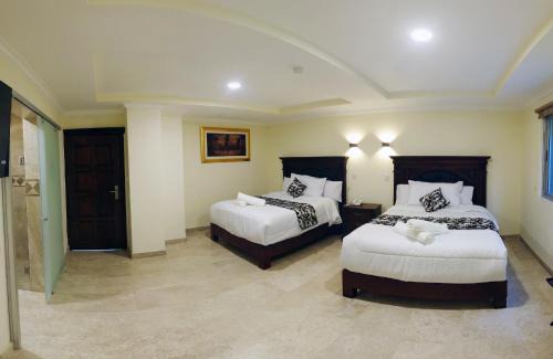 Ezequiel Montes Hotel | Experience Comfort at Real De La Peña Hotel - Rated 9/10