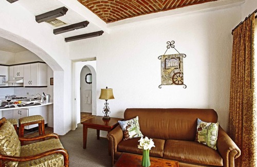 Real Del Mar Resort | Explore Real del Mar Hotel & Golf Resort with Pool & Spa