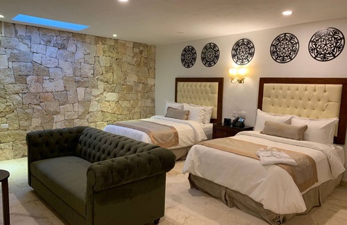 Chichen Itza - Valladolid Hotel | Guest Favorite: Real Hispano with Pool and Spa Amenities