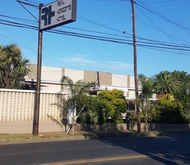 Don Torcuato Hotel | Budget-Friendly Stay at Real Horizonte Hotel with Breakfast