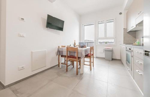 Bolognina Apartment | Comfortable Realkasa Fiera District Flat for Family Stay