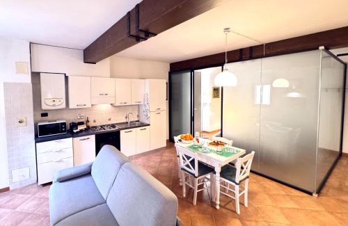 L'antico Ghetto Ebraico Apartment | Guest Rated: Realkasa Towers View with Child-Friendly Amenities